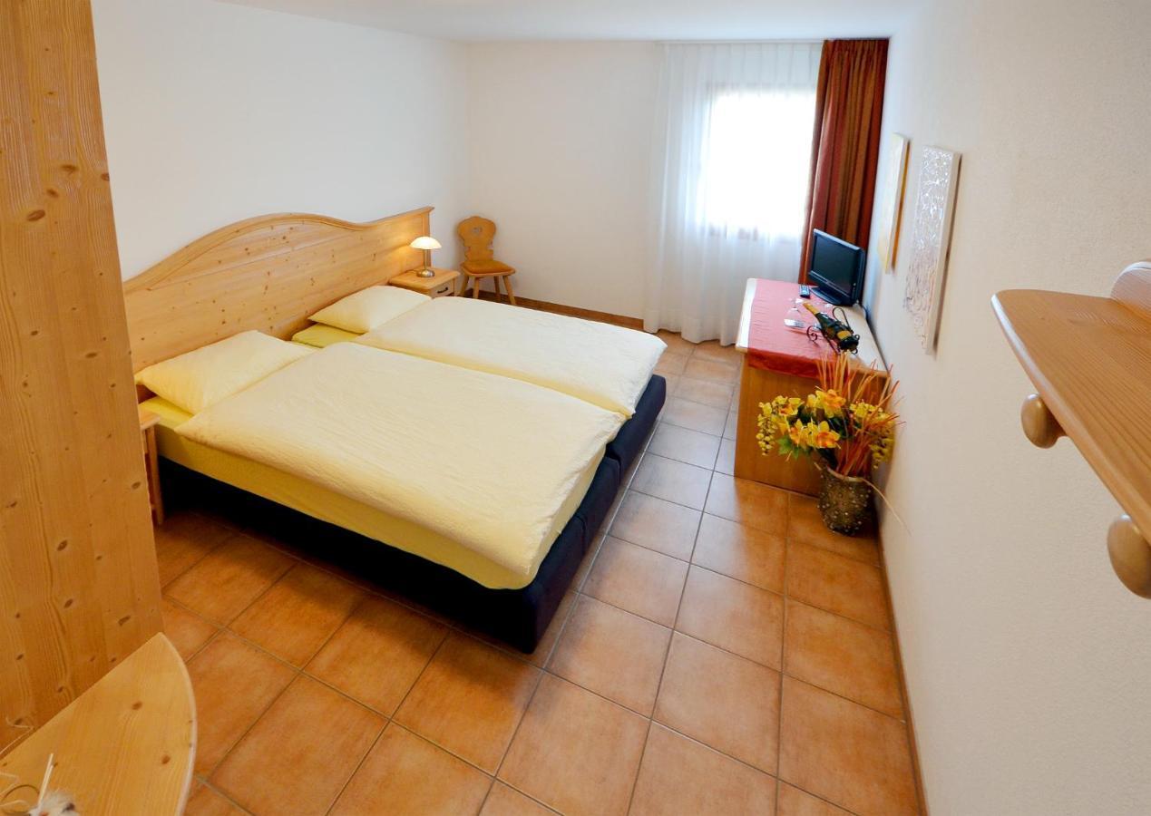 Hotel-Aparthotel San Bernardino Zimmer foto