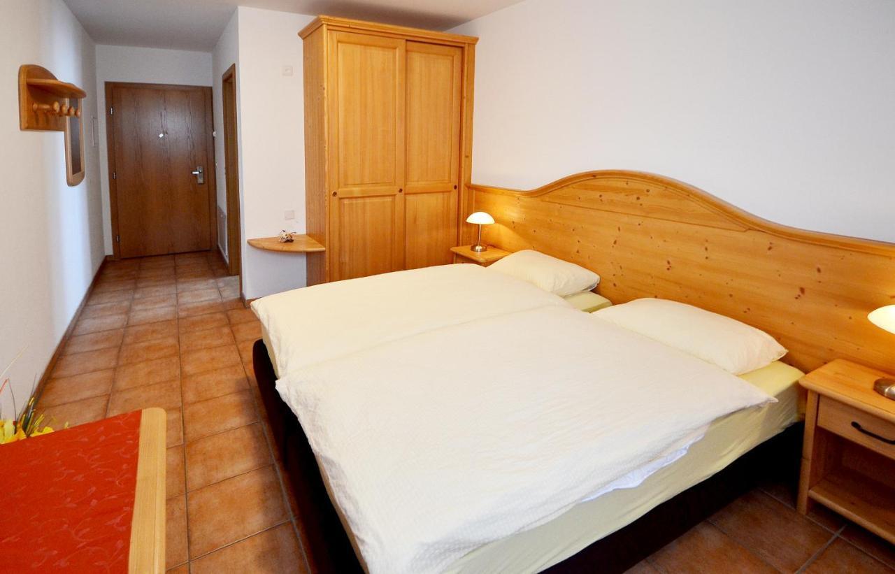 Hotel-Aparthotel San Bernardino Zimmer foto